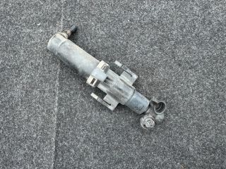 bontott BMW 5 F10 Bal Fényszórómosó Fúvóka