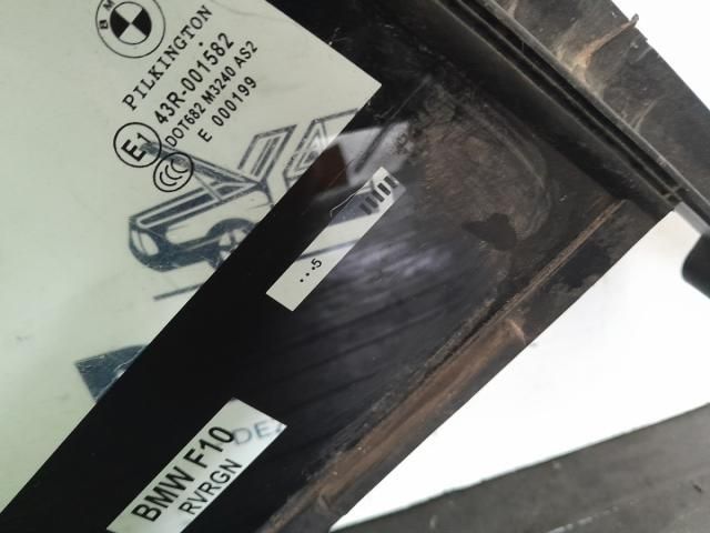 bontott BMW 5 F10 Bal hátsó Ablak