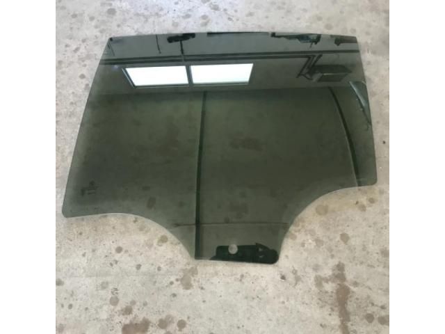 bontott BMW 5 F10 Bal hátsó Ablak