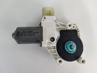 bontott BMW 5 F10 Bal hátsó Ablakemelő Motor