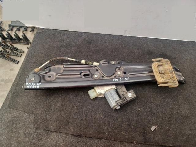 bontott BMW 5 F10 Bal hátsó Ablakemelő Szerkezet (Elektromos)