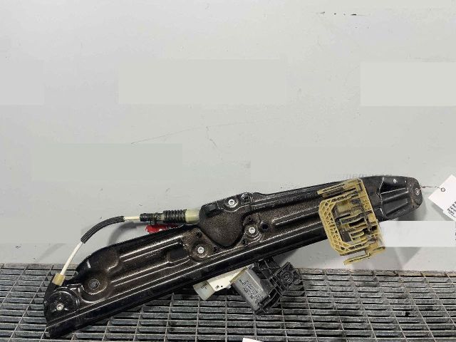 bontott BMW 5 F10 Bal hátsó Ablakemelő Szerkezet (Elektromos)