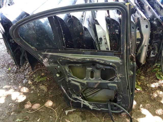 bontott BMW 5 F10 Bal hátsó Ajtó (Üres lemez)