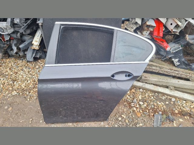 bontott BMW 5 F10 Bal hátsó Ajtó (Üres lemez)