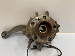 bontott BMW 5 F10 Bal hátsó Csonkállvány Kerékaggyal