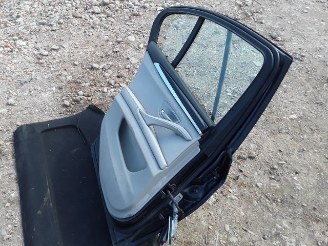 bontott BMW 5 F10 Bal hátsó Fixüveg (Ajtóban)