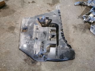 bontott BMW 5 F10 Bal hátsó Lökhárító Tartó (Műanyag)