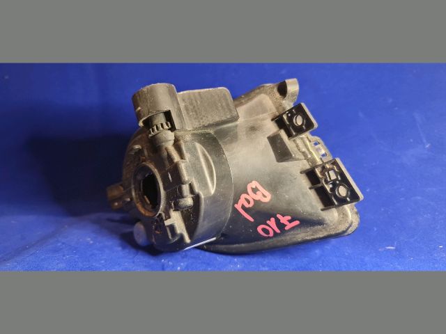 bontott BMW 5 F10 Bal Ködfényszóró