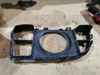 bontott BMW 5 F10 Bal Ködlámpa Rács