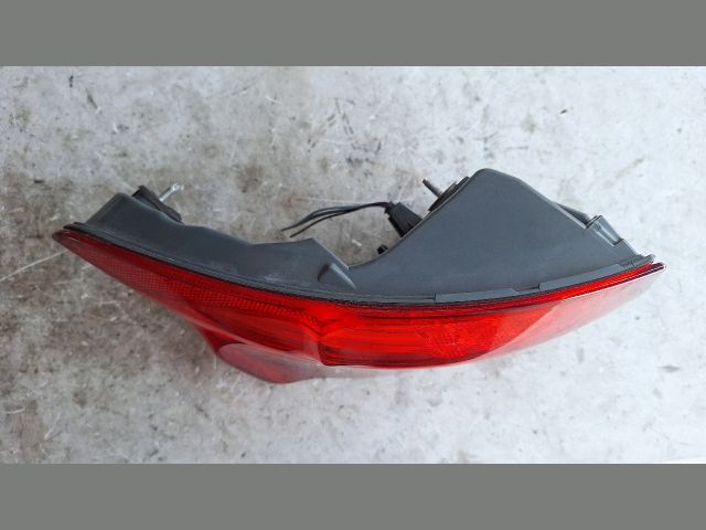 bontott BMW 5 F10 Bal Külső Hátsó Lámpa