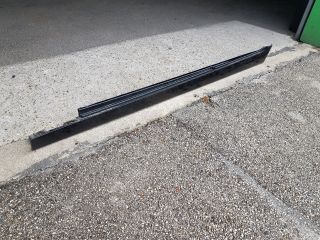 bontott BMW 5 F10 Bal Küszöb