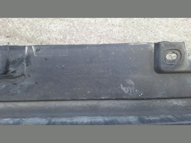 bontott BMW 5 F10 Bal Küszöb