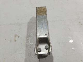 bontott BMW 5 F10 Bal Lökhárító Tartó Nyúlványvég