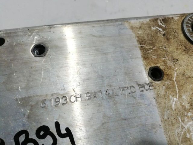 bontott BMW 5 F10 Bal Lökhárító Tartó Nyúlványvég