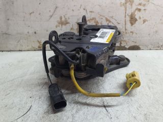 bontott BMW 5 F10 Bal Motorháztető Zárszerkezet