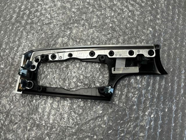 bontott BMW 5 F10 Bal Műszerfal Díszléc