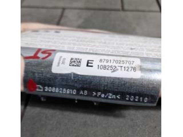 bontott BMW 5 F10 Bal Oldallégzsák