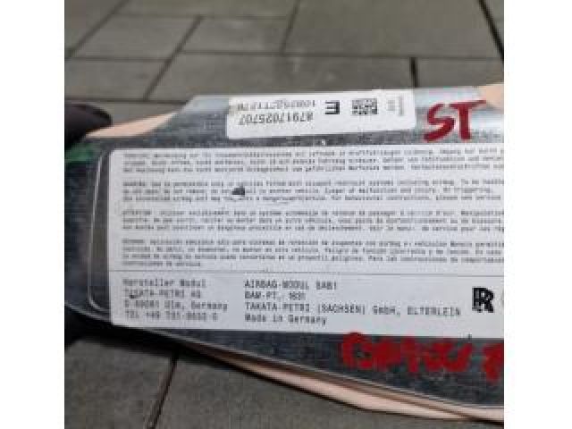 bontott BMW 5 F10 Bal Oldallégzsák