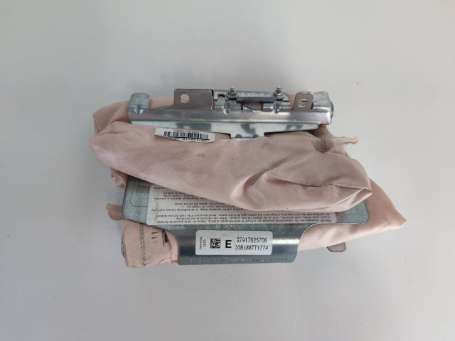 bontott BMW 5 F10 Bal Oldallégzsák