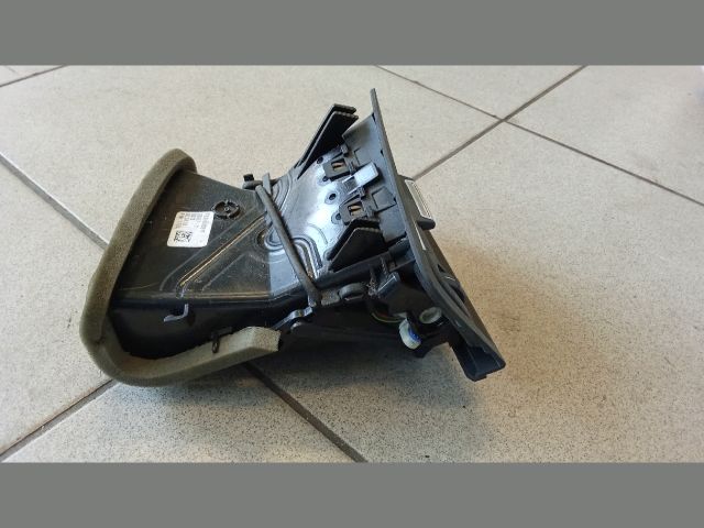 bontott BMW 5 F10 Bal Szellőző