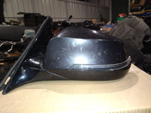 bontott BMW 5 F10 Bal Visszapillantó Tükör (Elektromos)