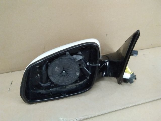 bontott BMW 5 F10 Bal Visszapillantó Tükör (Elektromos)