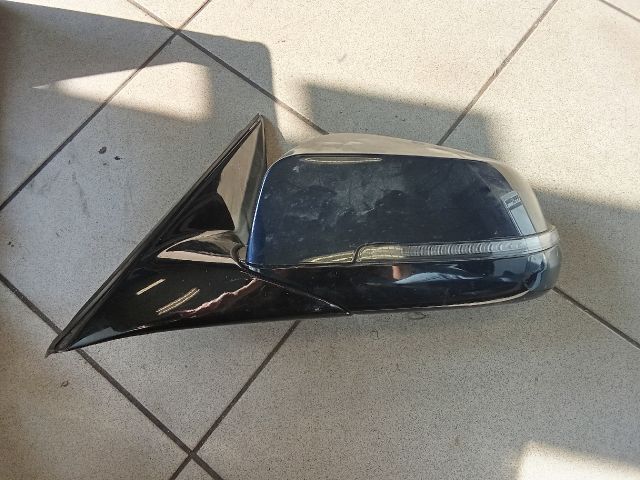 bontott BMW 5 F10 Bal Visszapillantó Tükör (Elektromos)