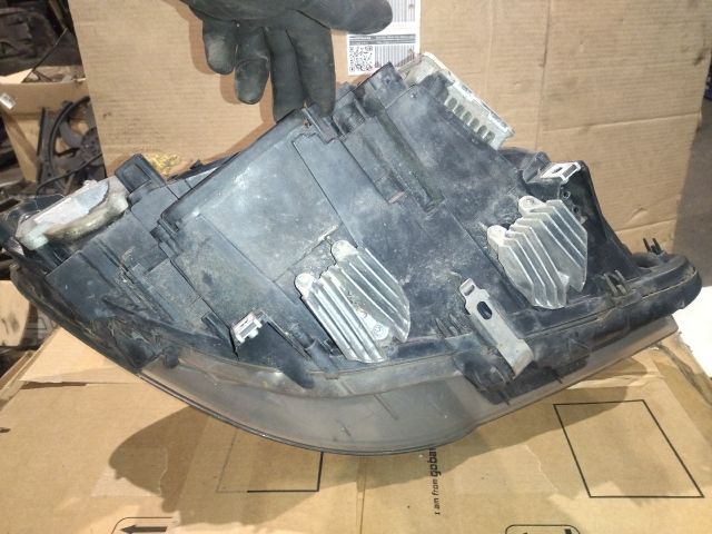 bontott BMW 5 F10 Bal Xenon Fényszóró