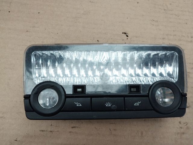 bontott BMW 5 F10 Belső Világítás Tetőablak Vezérlővel