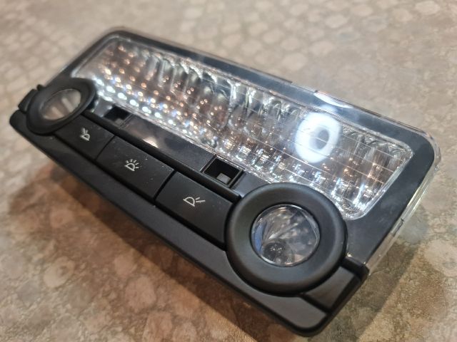 bontott BMW 5 F10 Beltér Világítás Első