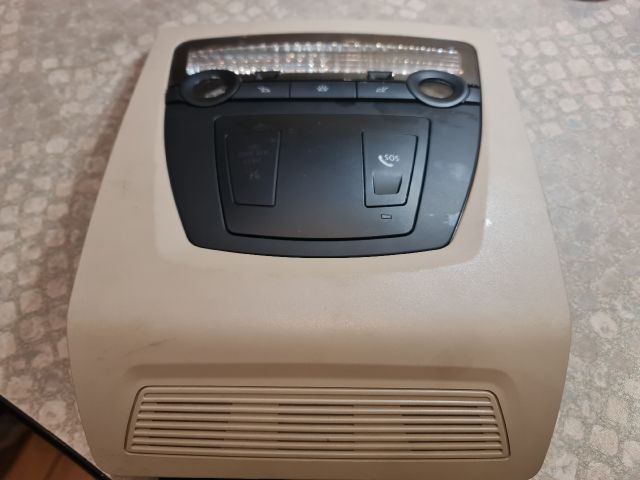 bontott BMW 5 F10 Beltér Világítás Első