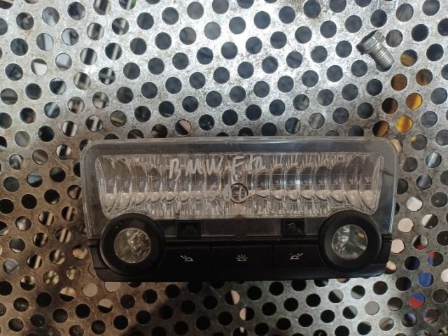 bontott BMW 5 F10 Beltér Világítás Hátsó