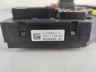 bontott BMW 5 F10 Biztosítéktábla Csomagtér