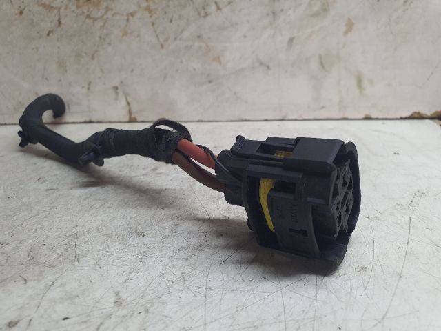 bontott BMW 5 F10 Csatlakozó