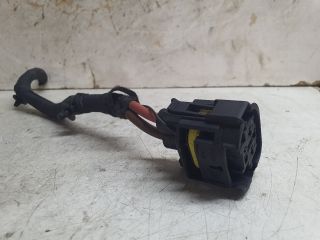 bontott BMW 5 F10 Csatlakozó