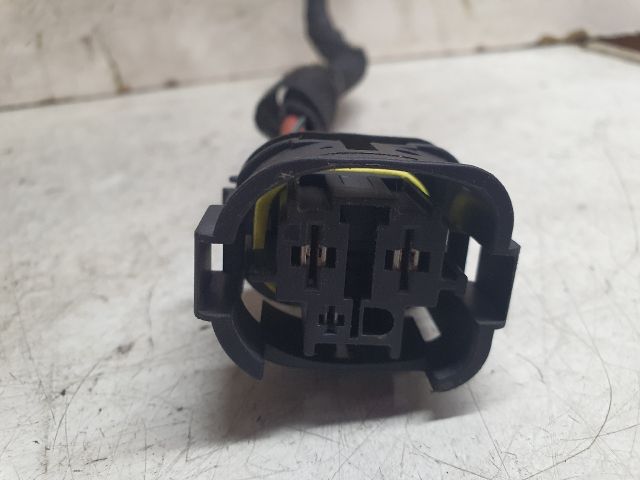 bontott BMW 5 F10 Csatlakozó