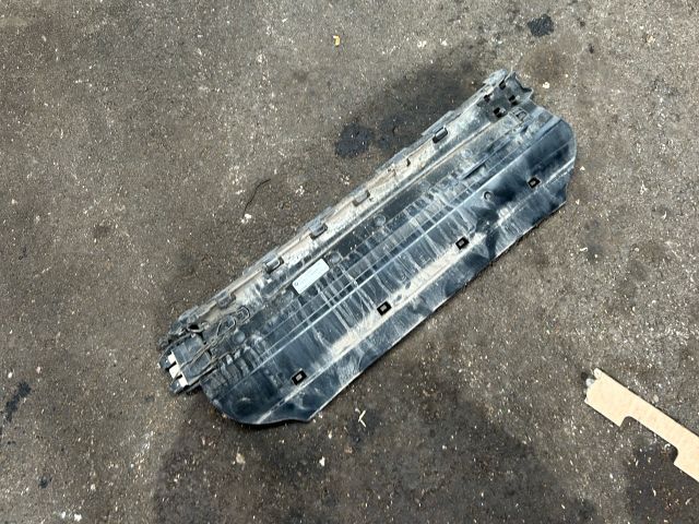 bontott BMW 5 F10 Csomagtérajtó Nyitás Érzékelő