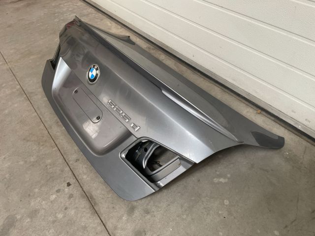 bontott BMW 5 F10 Csomagtérajtó (Üres lemez)