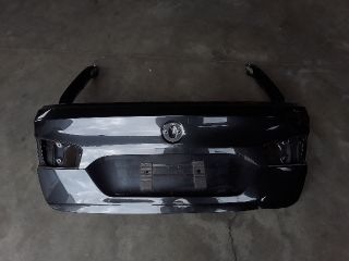 bontott BMW 5 F10 Csomagtérajtó (Üres lemez)