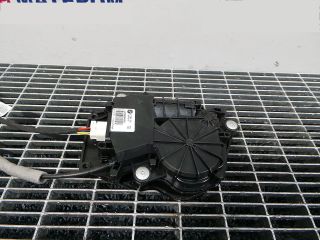 bontott BMW 5 F10 Csomagtérajtó Ütköző