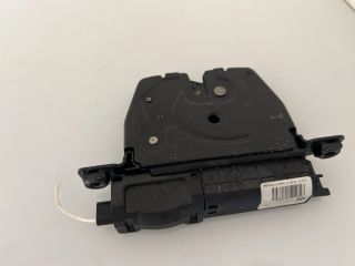 bontott BMW 5 F10 Csomagtérajtó Zárszerkezet