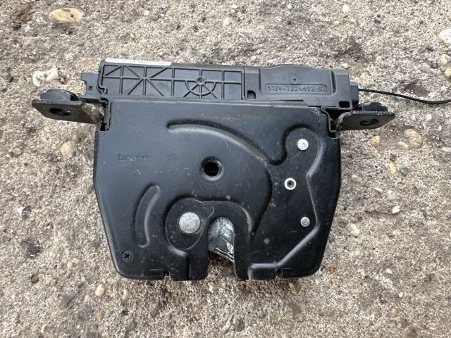 bontott BMW 5 F10 Csomagtérajtó Zárszerkezet