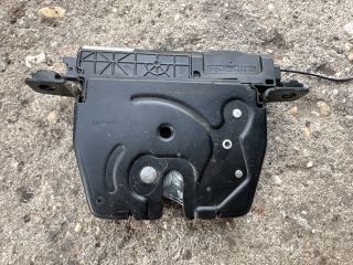 bontott BMW 5 F10 Csomagtérajtó Zárszerkezet