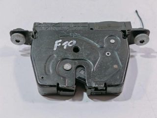bontott BMW 5 F10 Csomagtérajtó Zárszerkezet