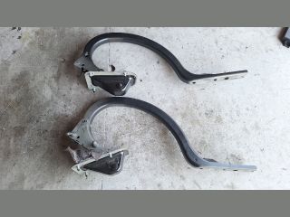 bontott BMW 5 F10 Csomagtérajtó Zsanér