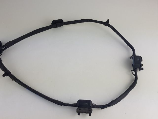 bontott BMW 5 F10 Első Ablakmosó Fúvóka