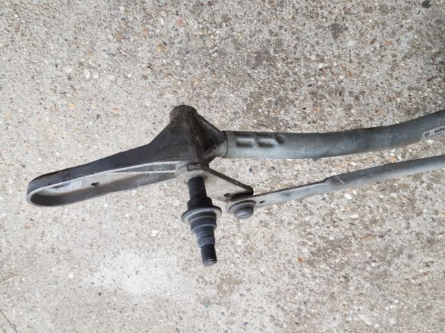 bontott BMW 5 F10 Első Ablaktörlő Szerkezet Motorral