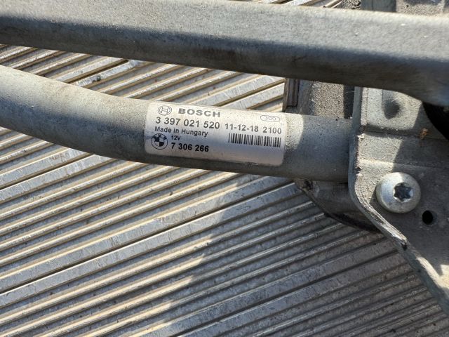 bontott BMW 5 F10 Első Ablaktörlő Szerkezet Motorral