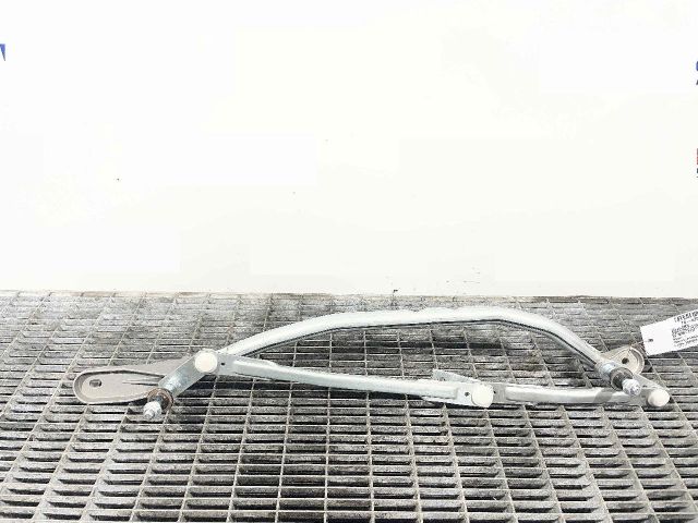 bontott BMW 5 F10 Első Ablaktörlő Szerkezet