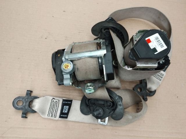 bontott BMW 5 F10 Első Biztonsági Öv Pár (Feszítővel)